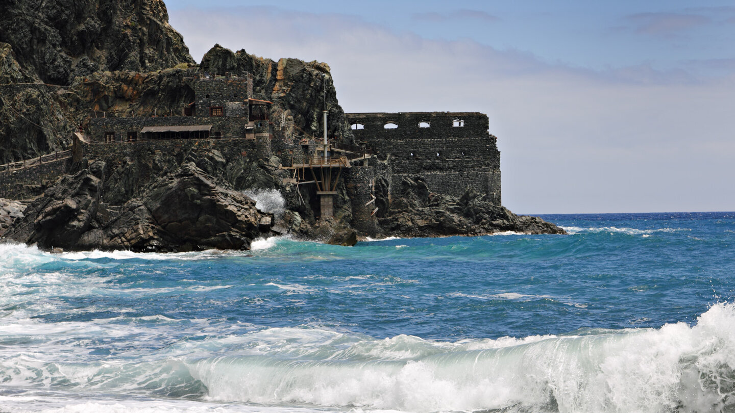 die ehemalige Bananenverladestation Castillo del Mar auf La Gomera