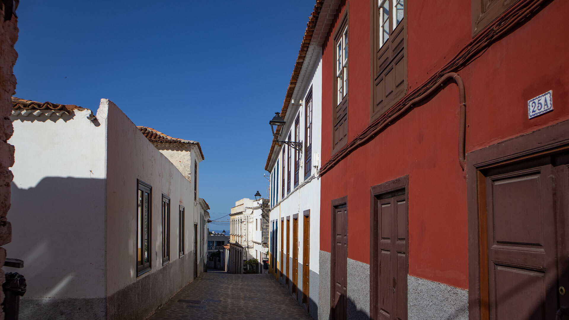 traditionelle Gasse in Agulo auf La Gomera