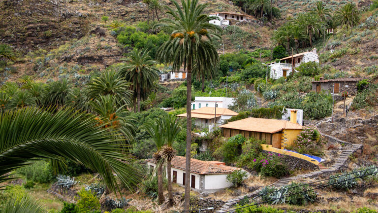 die idyllische Siedlung La Laja auf La Gomera