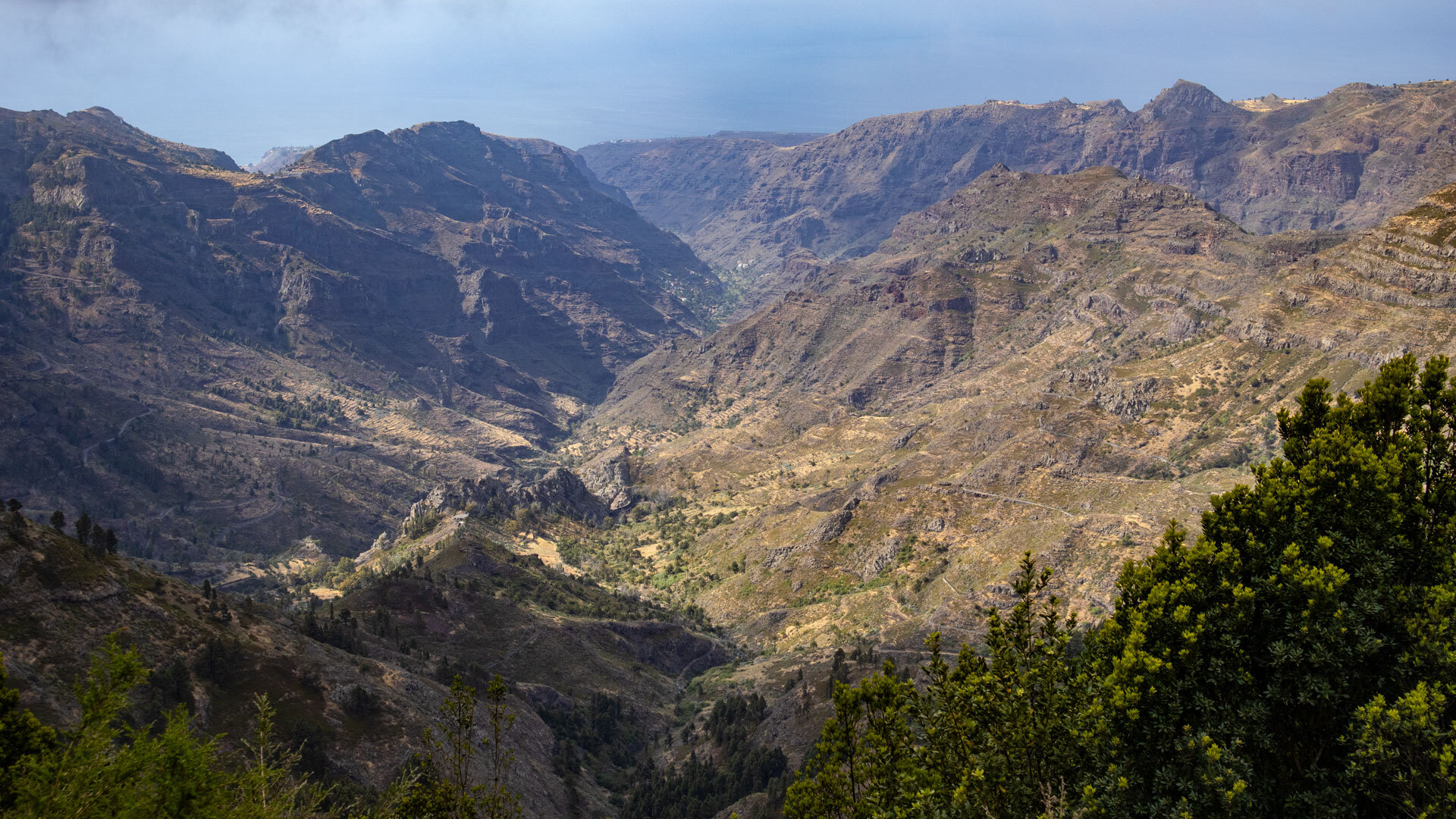 Blick aufs Naturschutzgebiet Benchijigua von Aussichtspunkt Tajaqué