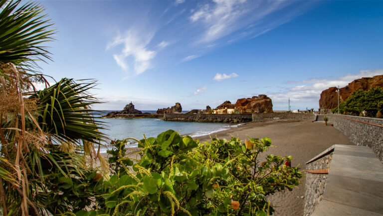 Playa de La Cueva auf La Gomera