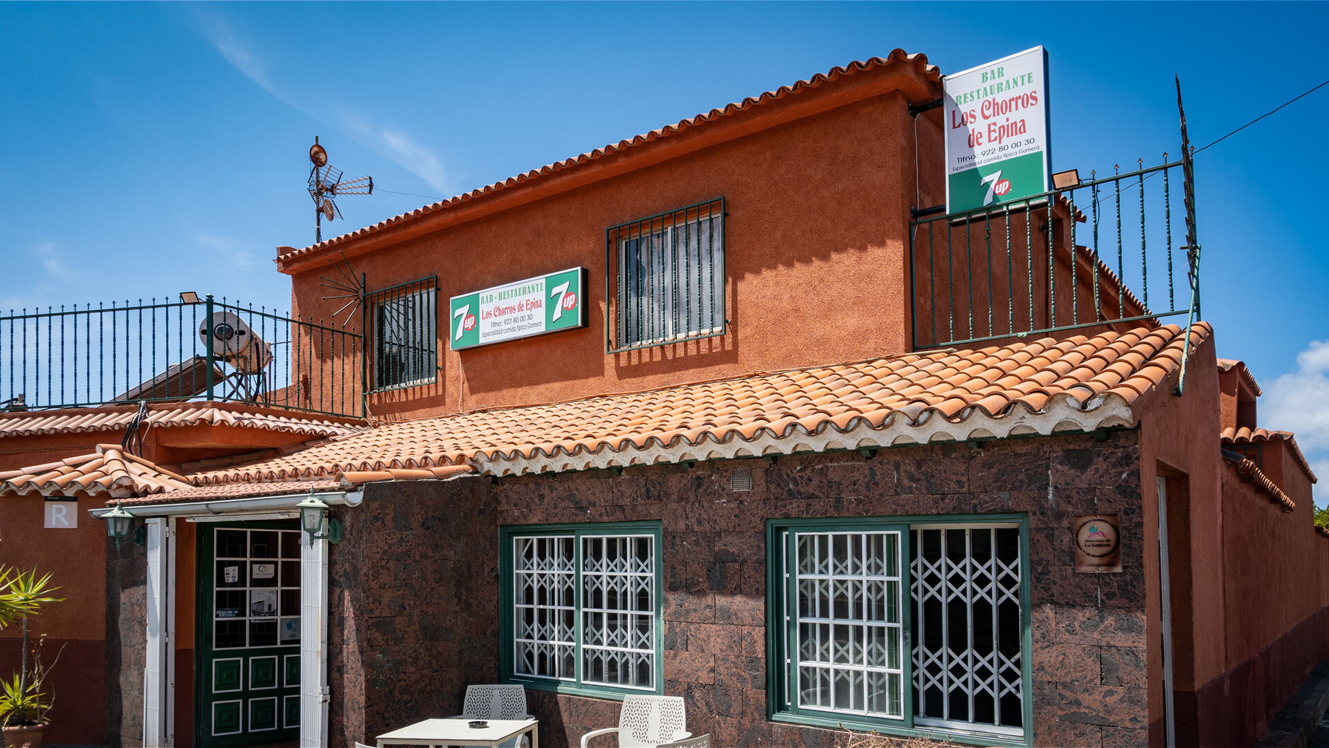 Restaurant Los Chorros de Epina auf La Gomera, gelegen nahe der gleichnamigen Bergquelle.