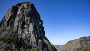 der Vulkanschlot Roque de Agando vom Ausgangspunkt der Wanderung