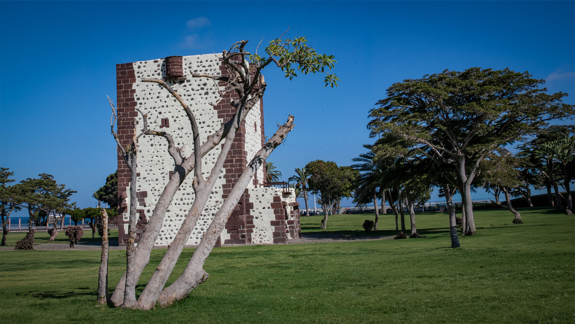 Torre del Conde, San Sebastián de la Gomera: historischer Wehrturm im Stadtpark.