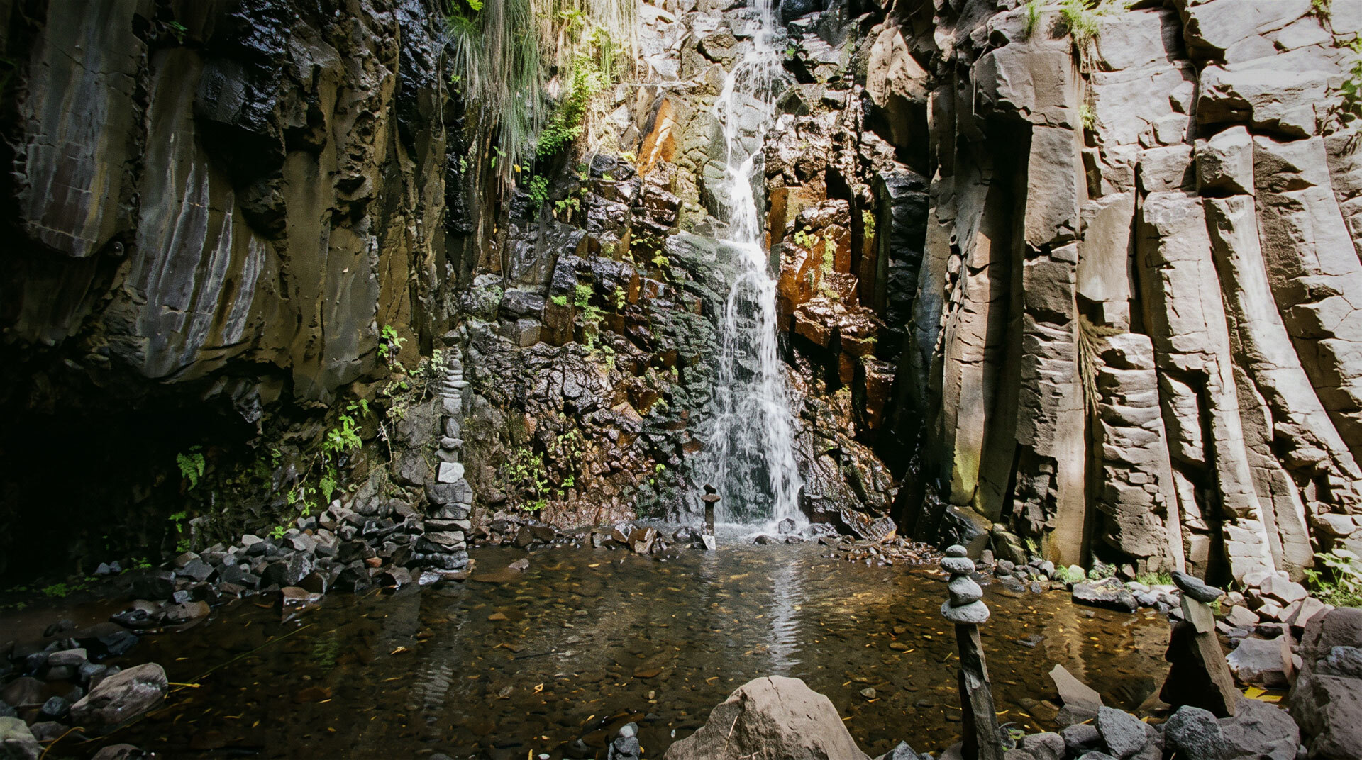 Wasserfall, Barranco de Arure, La Gomera – verstecktes Naturjuwel.